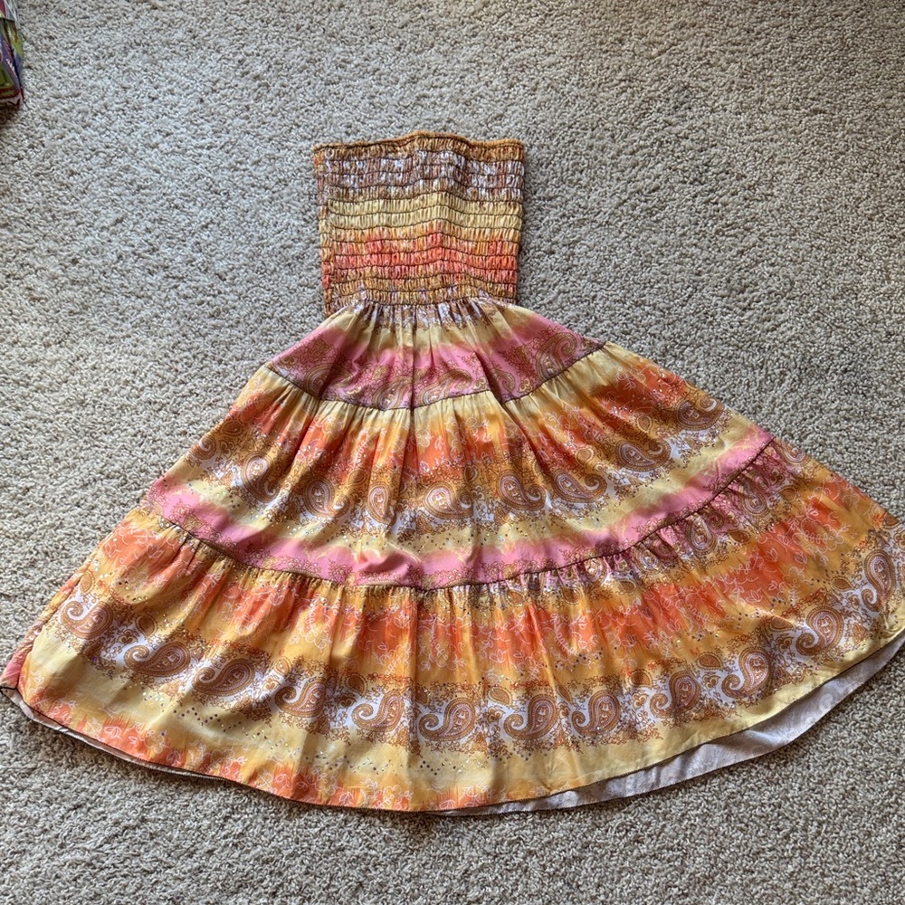 Women’s dress